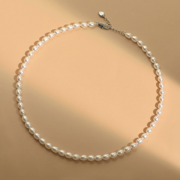 Collier de perles d'eau douce