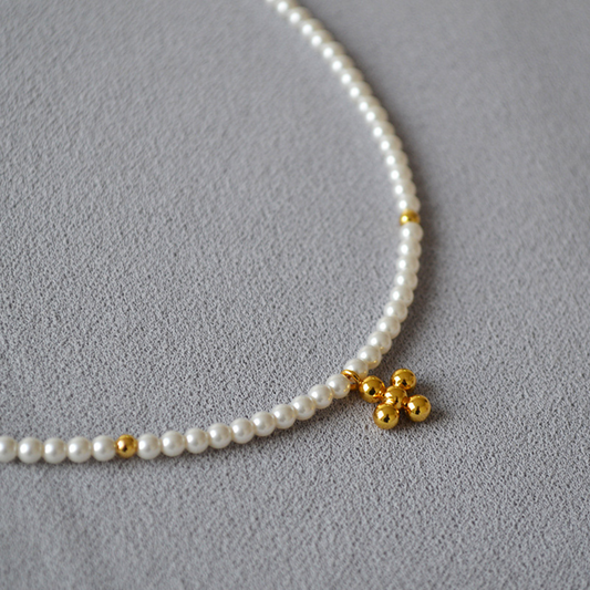 Versatile pearl necklace-mini cross charm