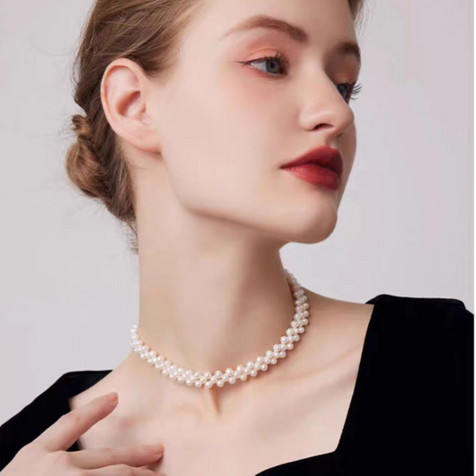 Royal Pearl Necklace